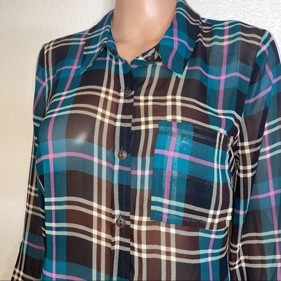 ModCloth blue, black and white plaid button up semi sheer collared blouse/top - Picture 4 of 8